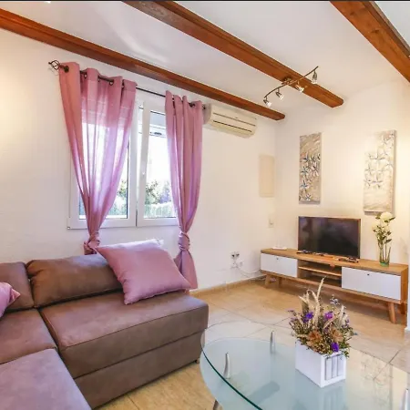 Apartamento Denia, 2 Dormitorios, 4 Personas - Es-262-42 شقة *